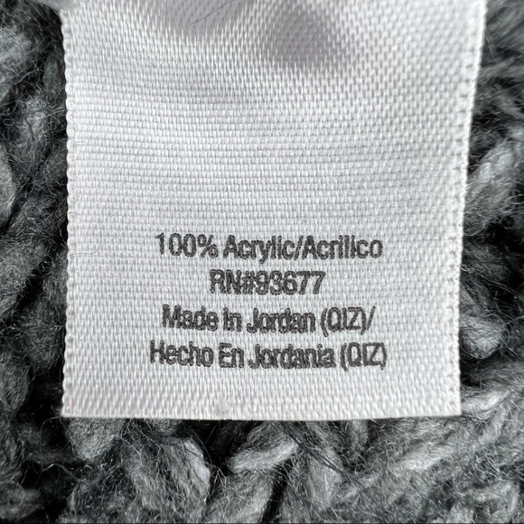 S/M A.n.a Grey Shrug Sweater Short Sleeve Open Cardigan Small Medium 4 6 8 10 - Picture 6 of 7